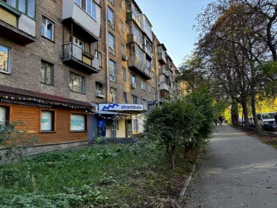 Квартира. Київ, Дегтярівська вул.