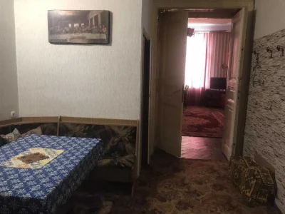 2 room apartment in Austrian building, street