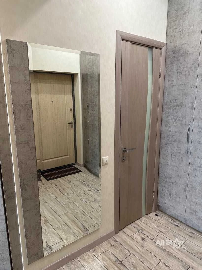 Продаж 3к квартири в Києві, ЖК «Челсі Тауер», Печерський р-н