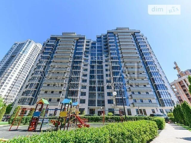 Sale of 5k apartment 234 sq. m on Andriy Verkhoglyada st. 15A •