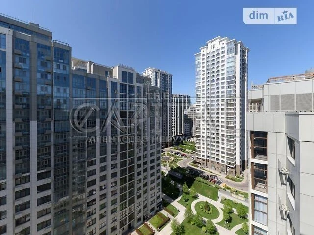 Sale of 5k apartment 234 sq. m on Andriy Verkhoglyada st. 15A •