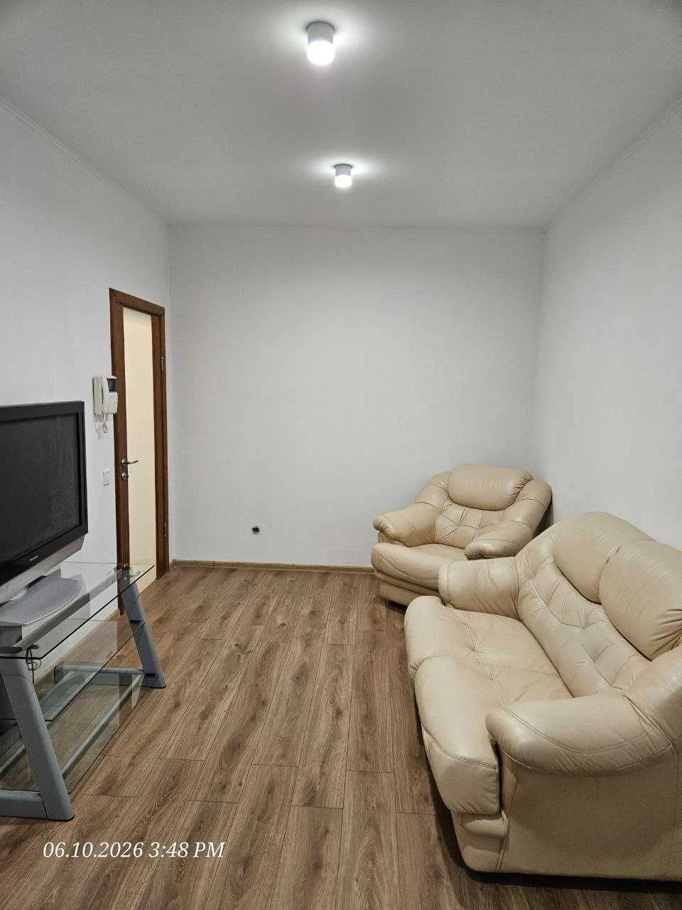 Продаж БЕЗ КОМІССІЇ затишної 2 кім квартири Печерськ,  42 м.