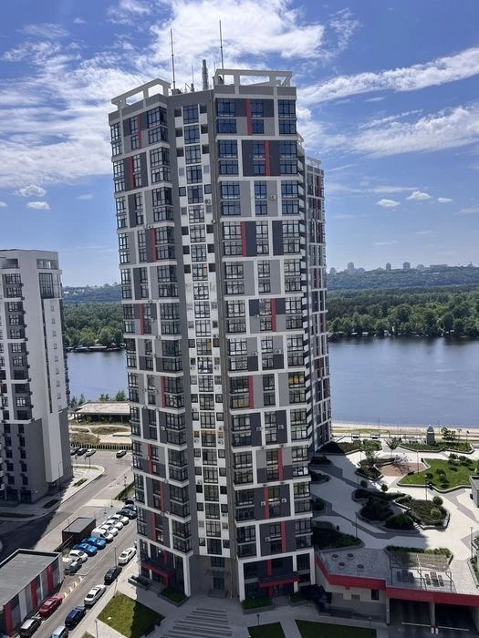 Sale of 2-room apartment 77.2 sq. m. on Mykilsko-Slobidska Street