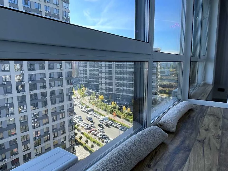 Квартира. Київ, вулиця Олександра Олеся, 48,3 м²