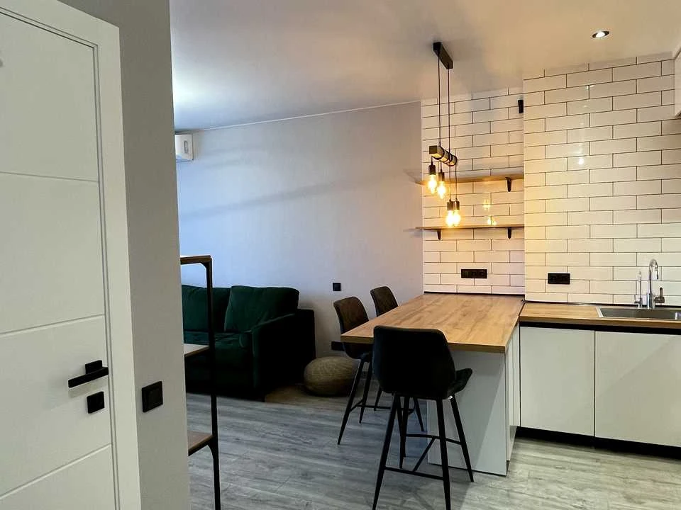 Квартира. Київ, вулиця Олександра Олеся, 48,3 м²