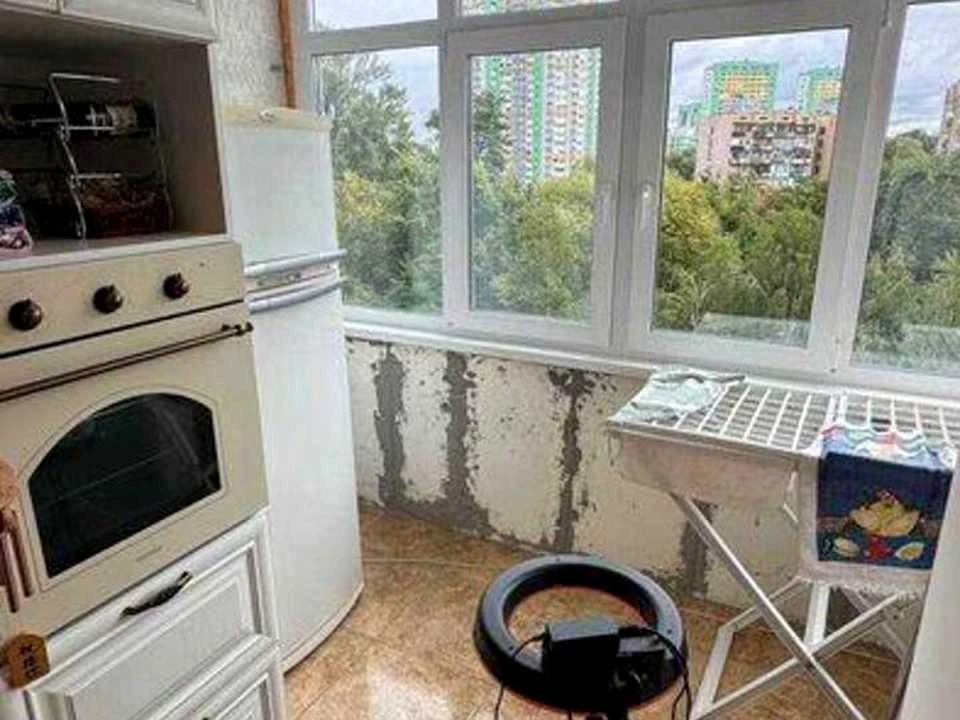 Квартира. Киев, Витряные Горы ул.