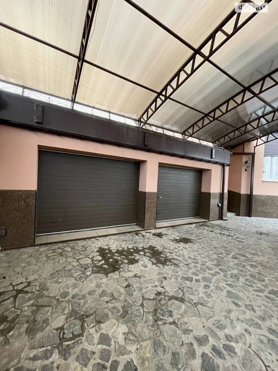 Chaple House for Sale