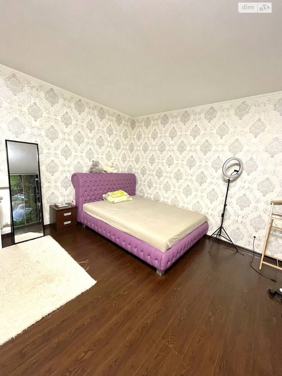 Chaple House for Sale