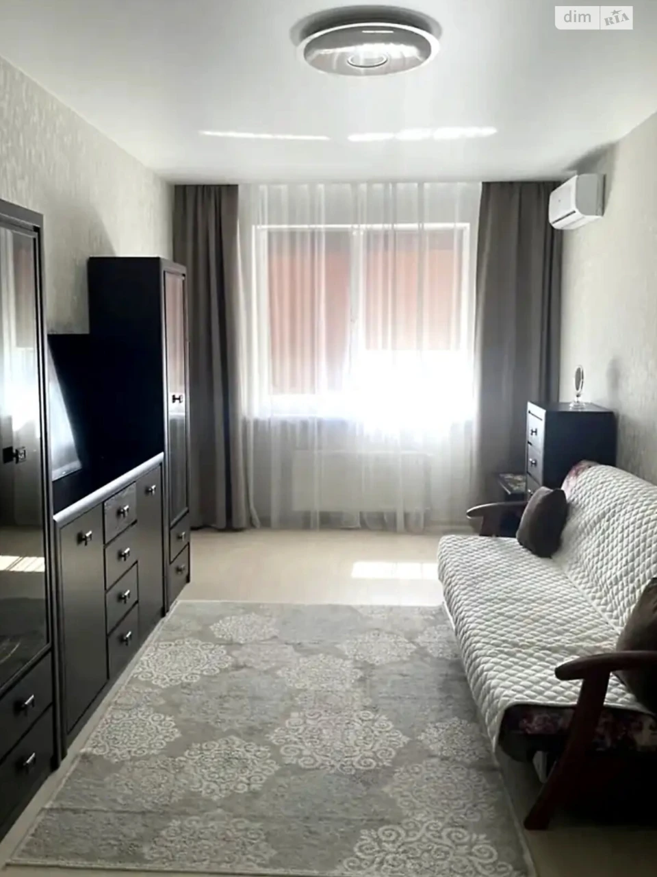 Довгострокова Оренда Квартири Середній Фонтан