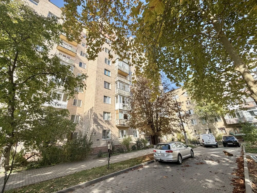 Продажа 1-комнатной квартиры. ул. Вовчинецкая. Кирпичный дом.