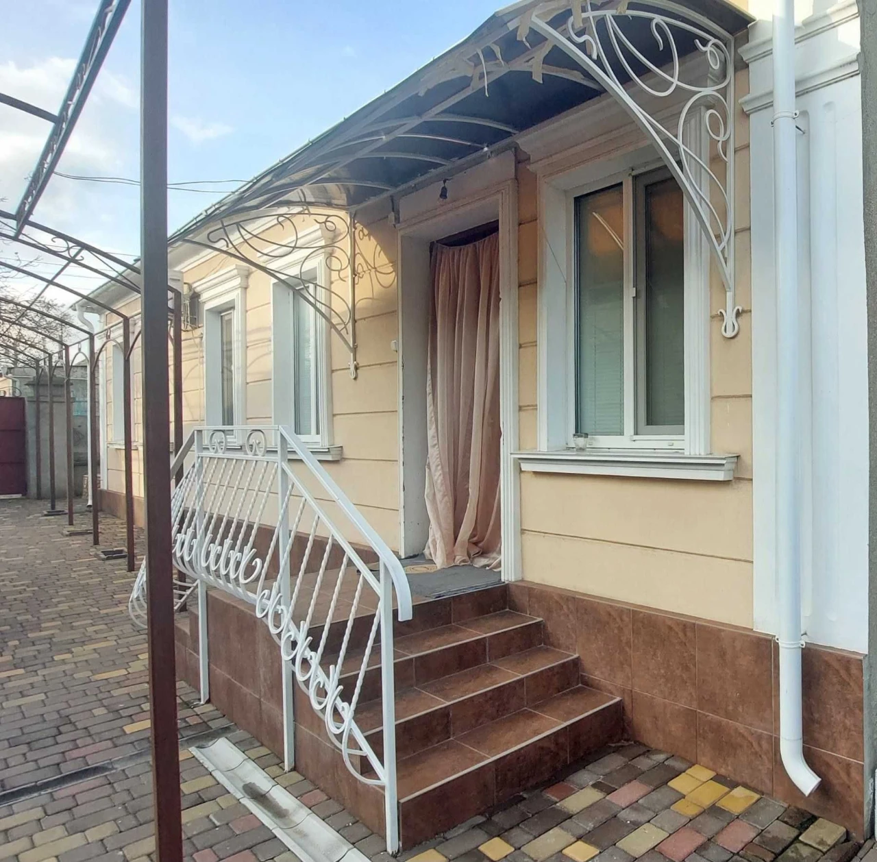 House for sale in Varvorka!