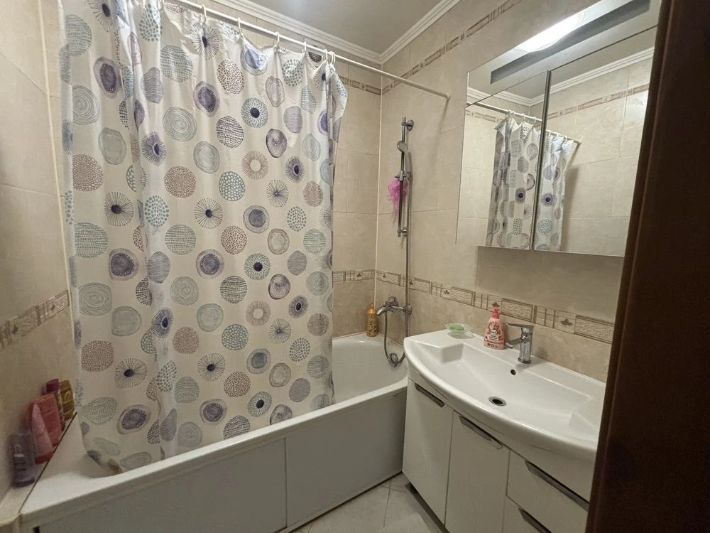 3 bedroom apartment New World