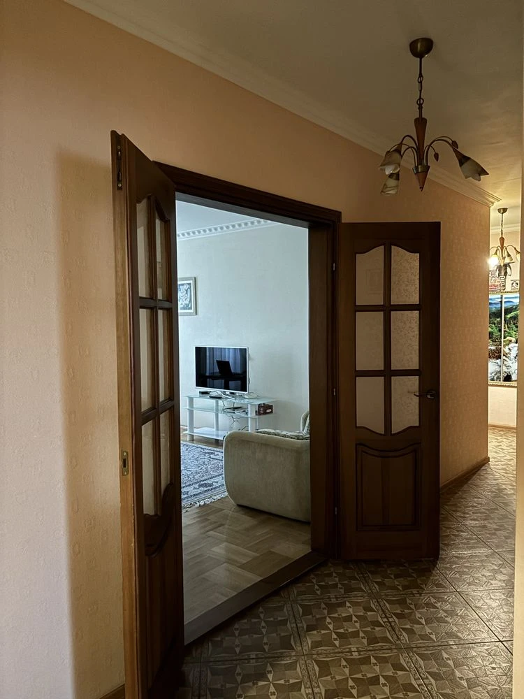 3 bedroom apartment New World