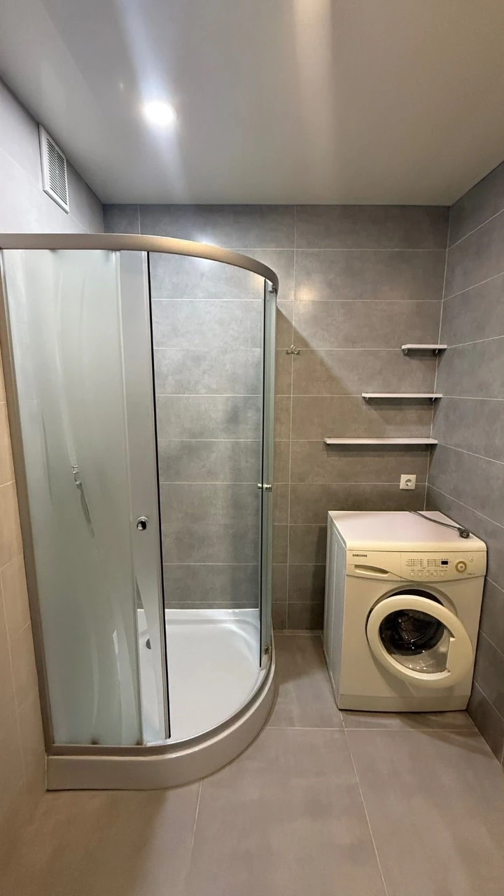 For sale 1-bedroom apartment in new building ЖК Мира -2. Documents.