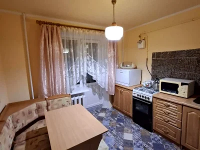 Rent 1-room apartment 740 sq. m 1/10 floor