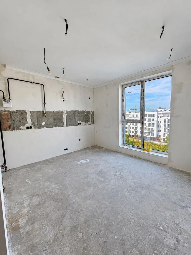 Sale of a 2-room apartment in an elite low-rise new building