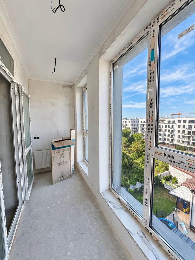 Sale of a 2-room apartment in an elite low-rise new building
