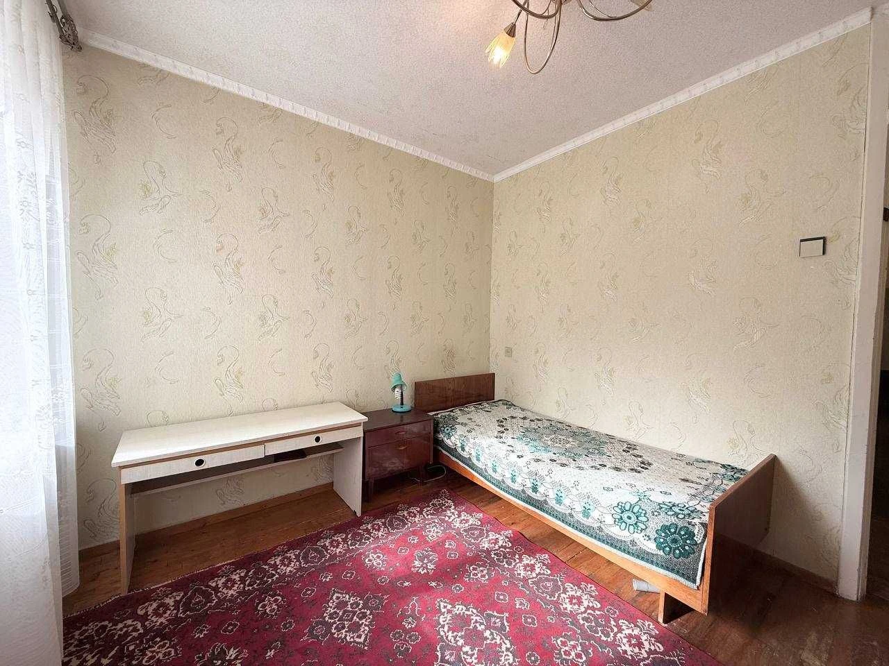 Продам 3к квартиру 68,4 кв.м. ул. Новокрымская (р-н Титова).