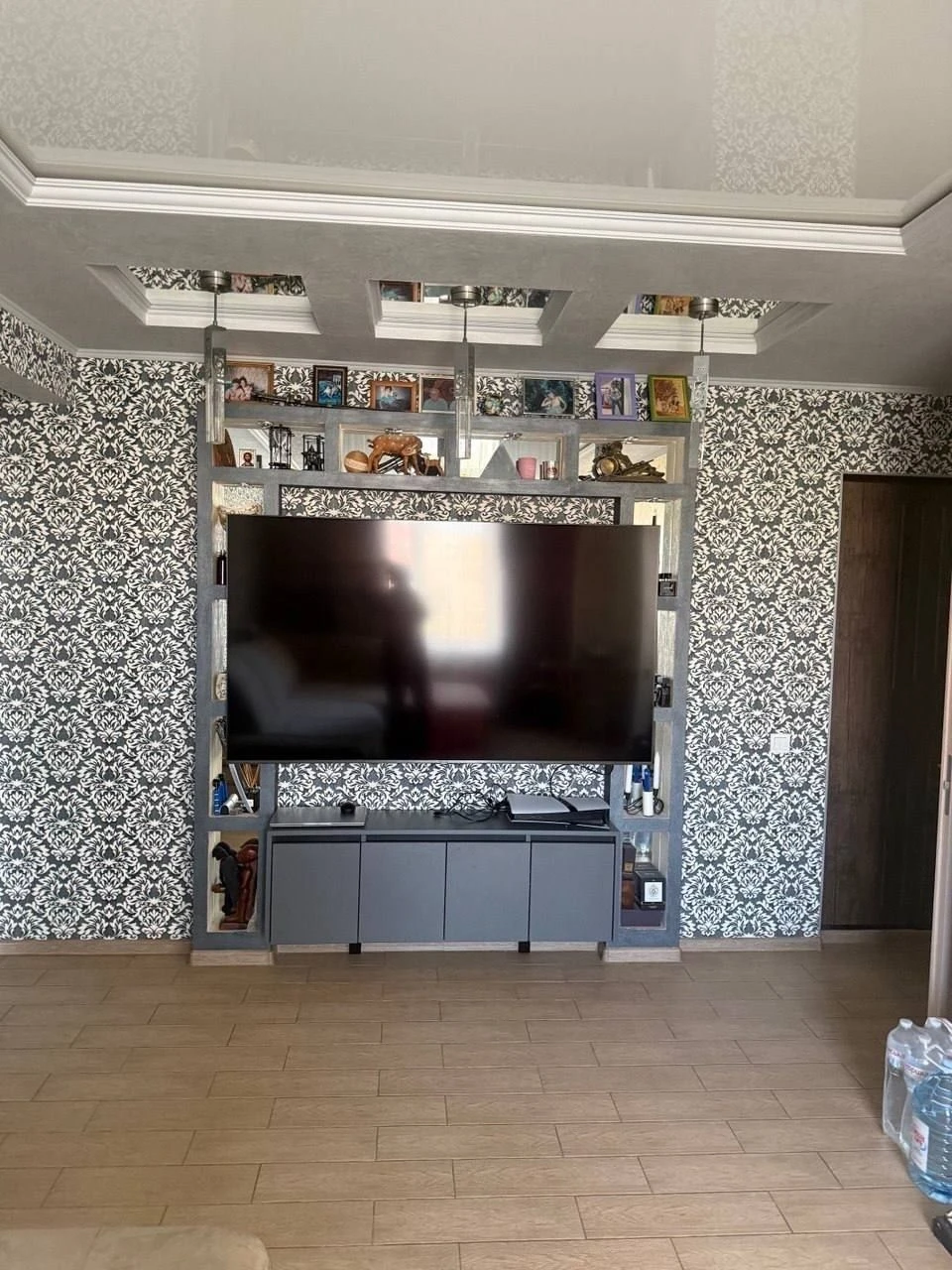 Sale of a 3-bedroom apartment in residential complex "Parus"