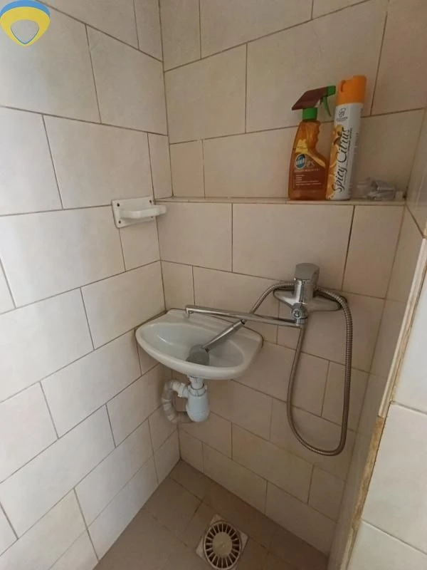 Independent one-bedroom apartment on Black Sea Avenue
