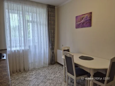 Selling 2-room apartment near Шевchenko Park