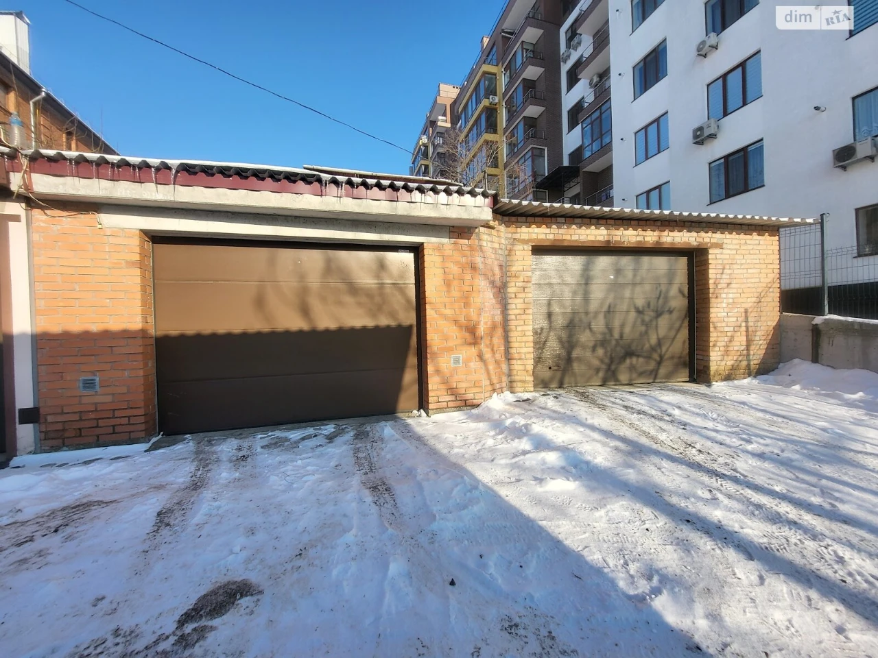 Продажа Отдельно стоящий гараж Центр