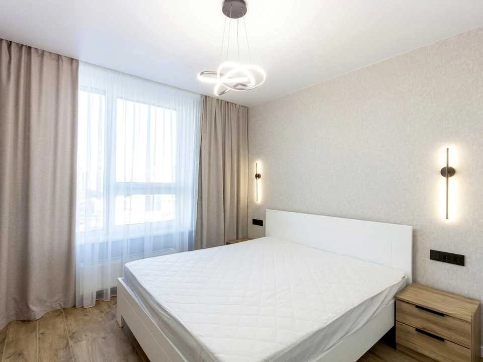 Квартира. Київ, Кудрявська вул.