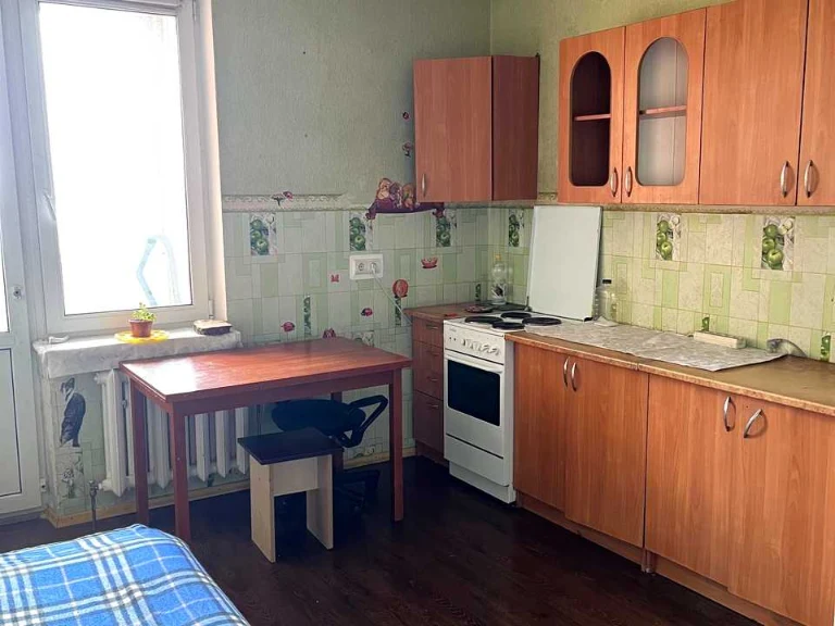 Квартира. Київ, Осіння вул.
