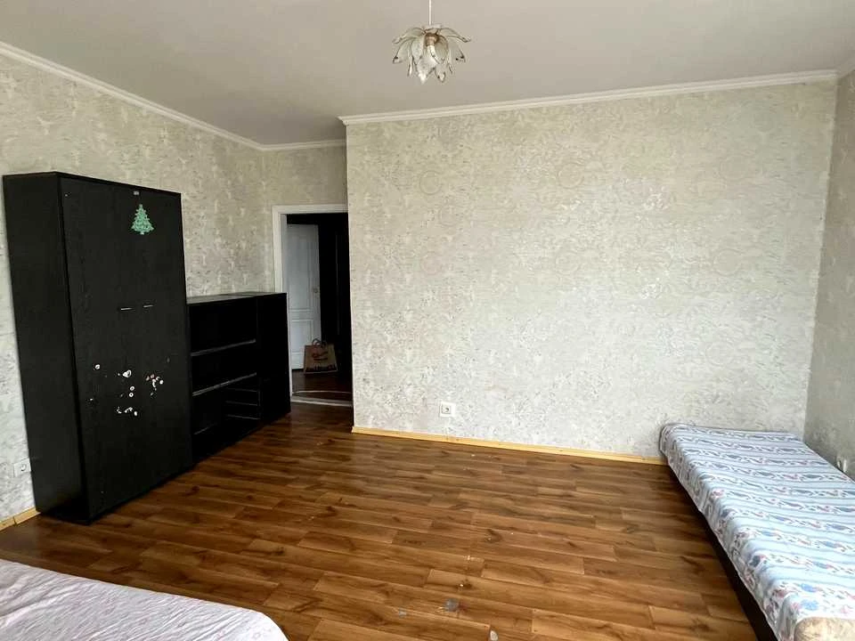 Квартира. Киев, Осенняя улица