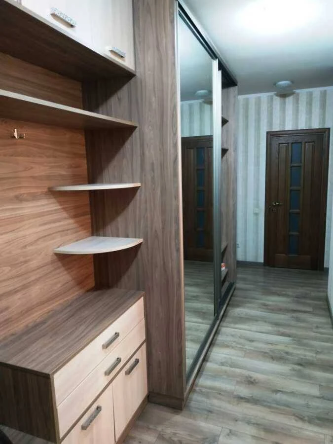 Довгострокова здача 3-кімнатної квартири, Київ, Дніпровський район, Регенера
