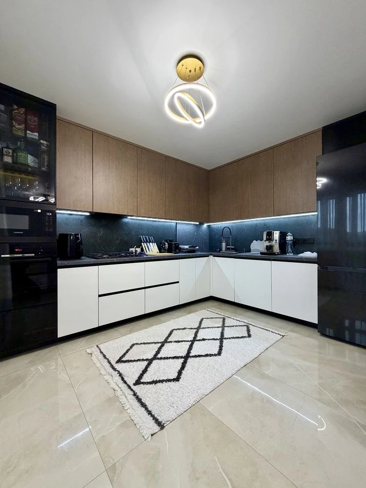 2 room apartment 66 sq m renovated, new building, Lviv, Mone 2