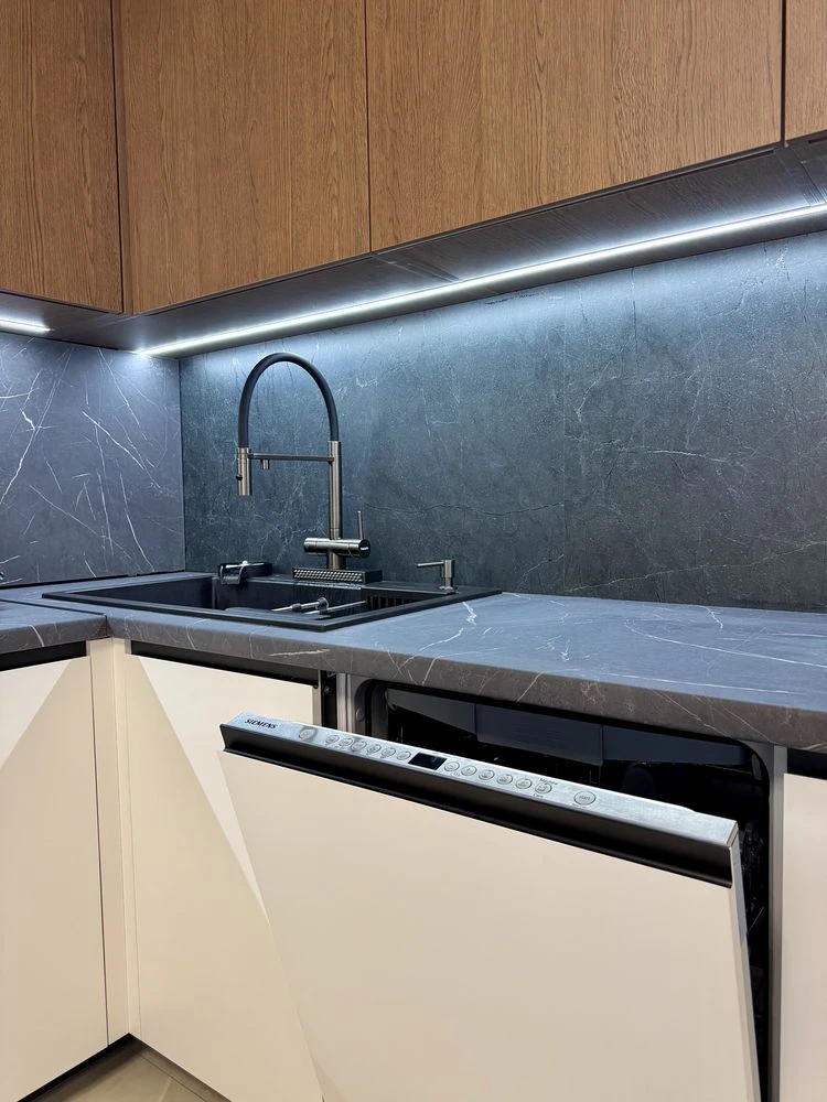 2 room apartment 66 sq m renovated, new building, Lviv, Mone 2