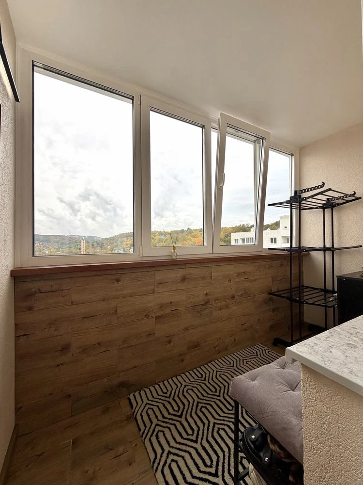 2 room apartment 66 sq m renovated, new building, Lviv, Mone 2