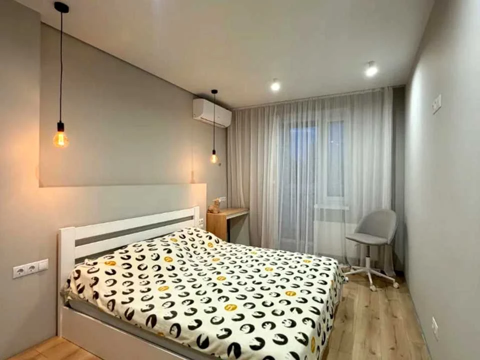 Apartment. Dnipro, Mykhola Rizoľa Street