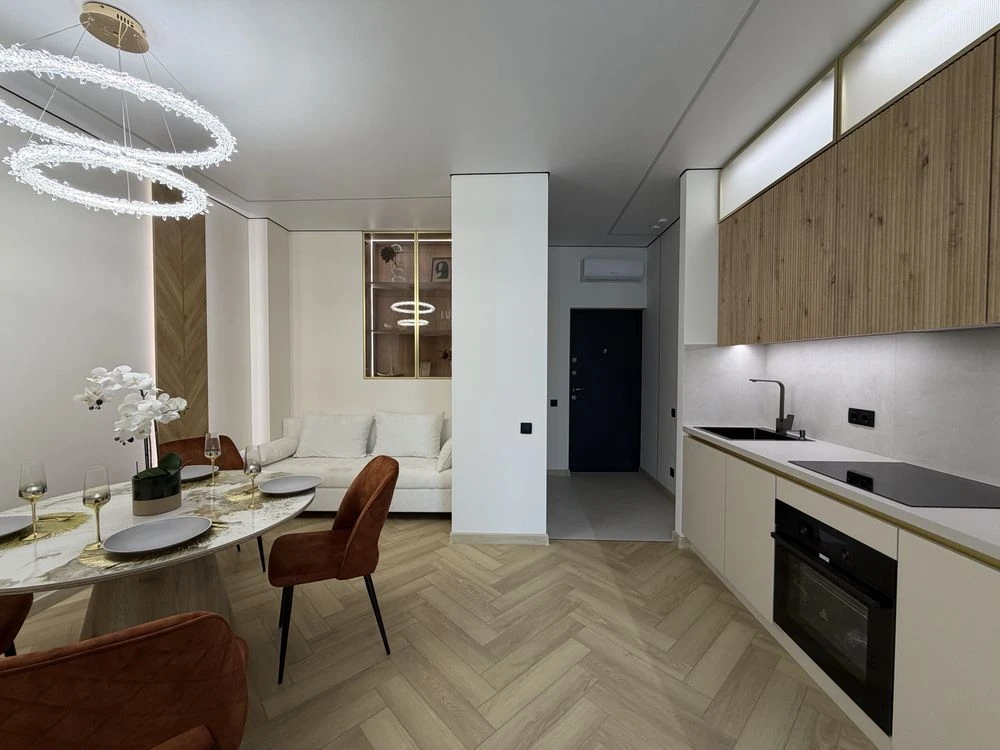 Apartment in Arcadia ЖК Атмосфера. 2-bedroom apartment with a beautiful renovation