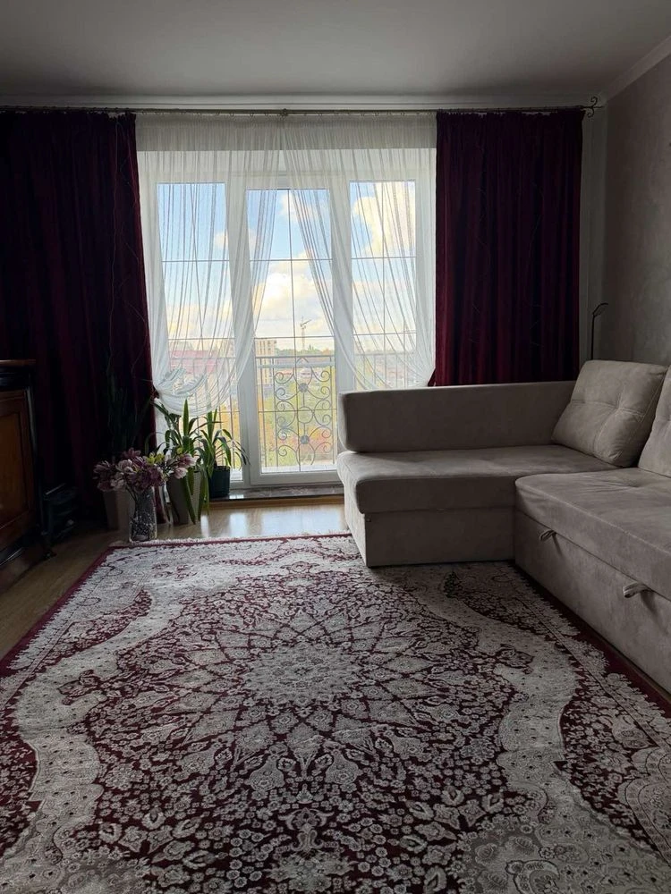 For Sale: 3-room apartment in a newer building with independent heating