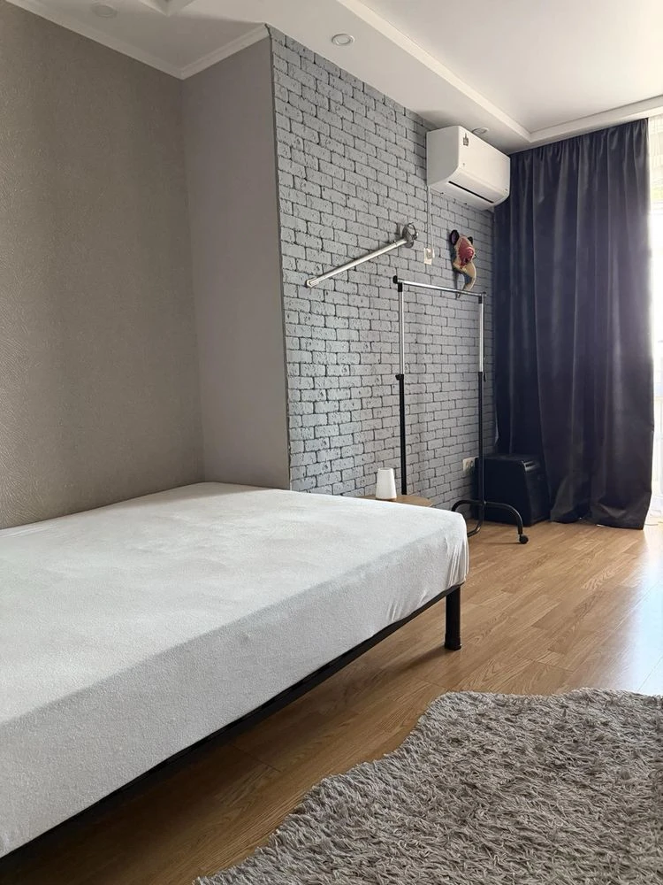 For Sale: 3-room apartment in a newer building with independent heating