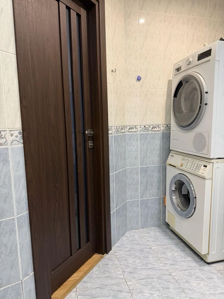 For Sale: 3-room apartment in a newer building with independent heating