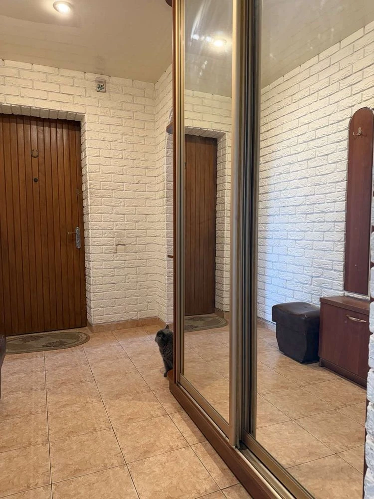 For Sale: 3-room apartment in a newer building with independent heating