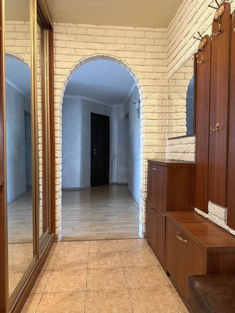 For Sale: 3-room apartment in a newer building with independent heating