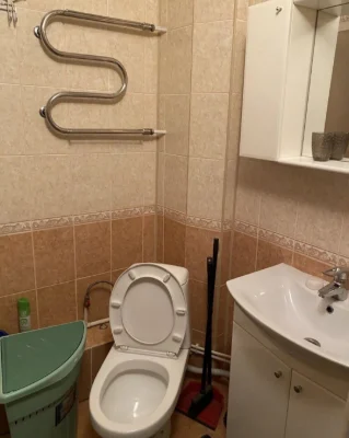 Sale of a 3-room apartment on пр. Центральний (6 Slobidska).