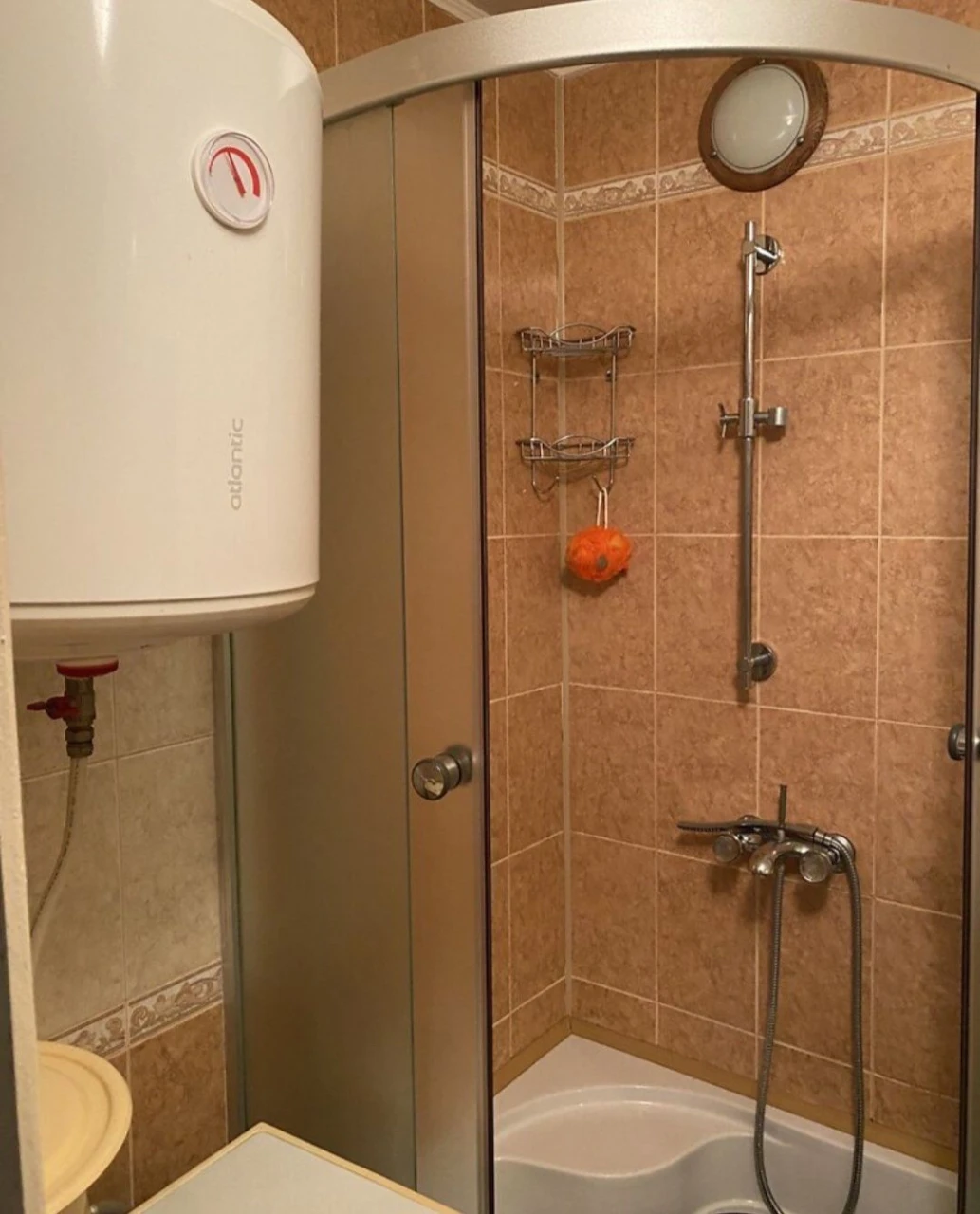 Sale of a 3-room apartment on пр. Центральний (6 Slobidska).