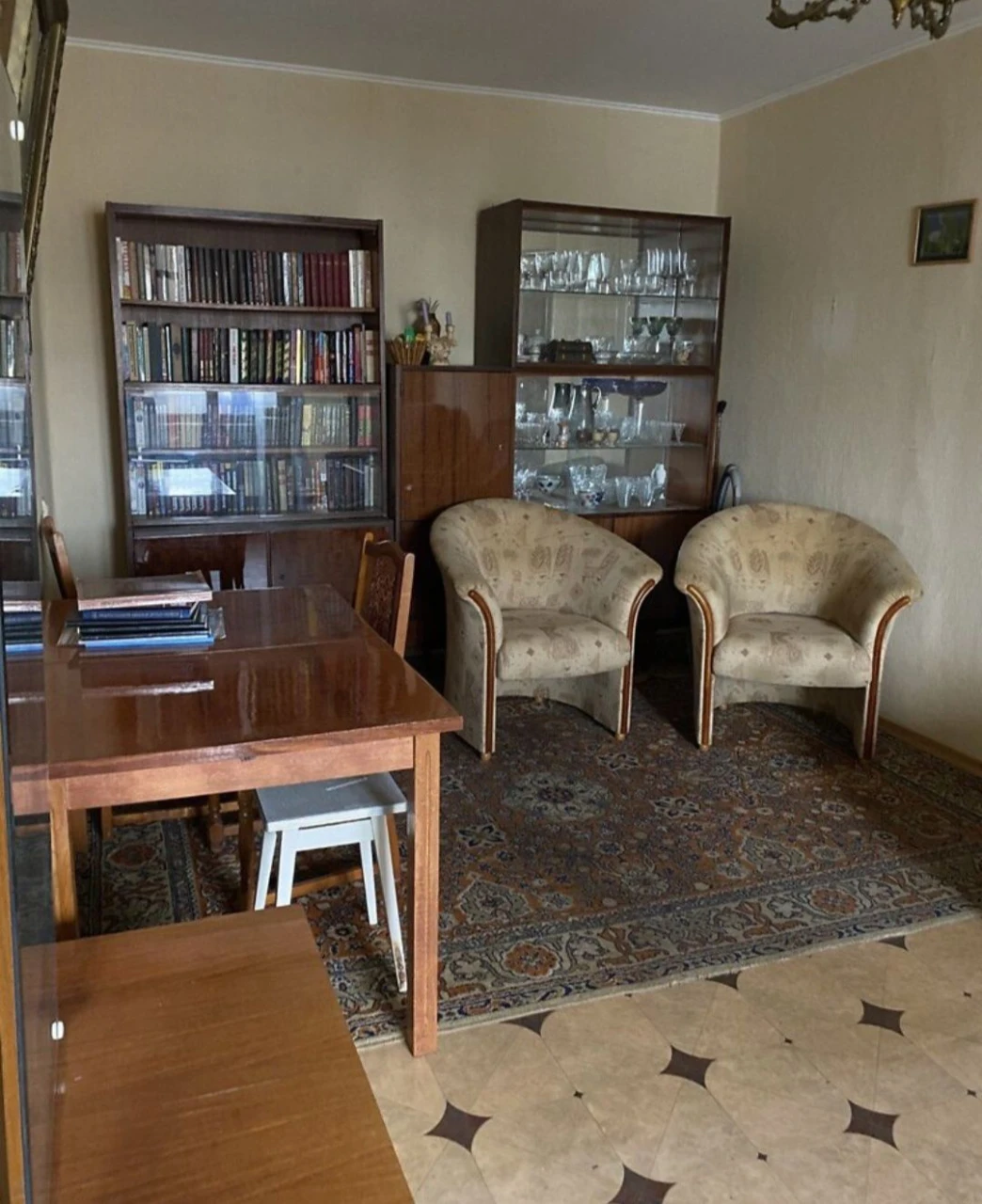 Sale of a 3-room apartment on пр. Центральний (6 Slobidska).