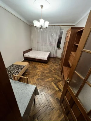 2 rooms for sale in the city center, separate rooms, Pyrogova street