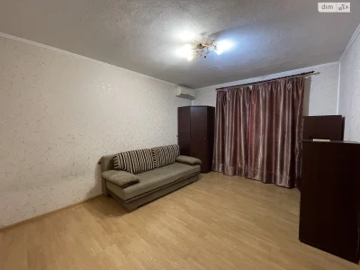 Long-Term Rental Apartment Left Bank