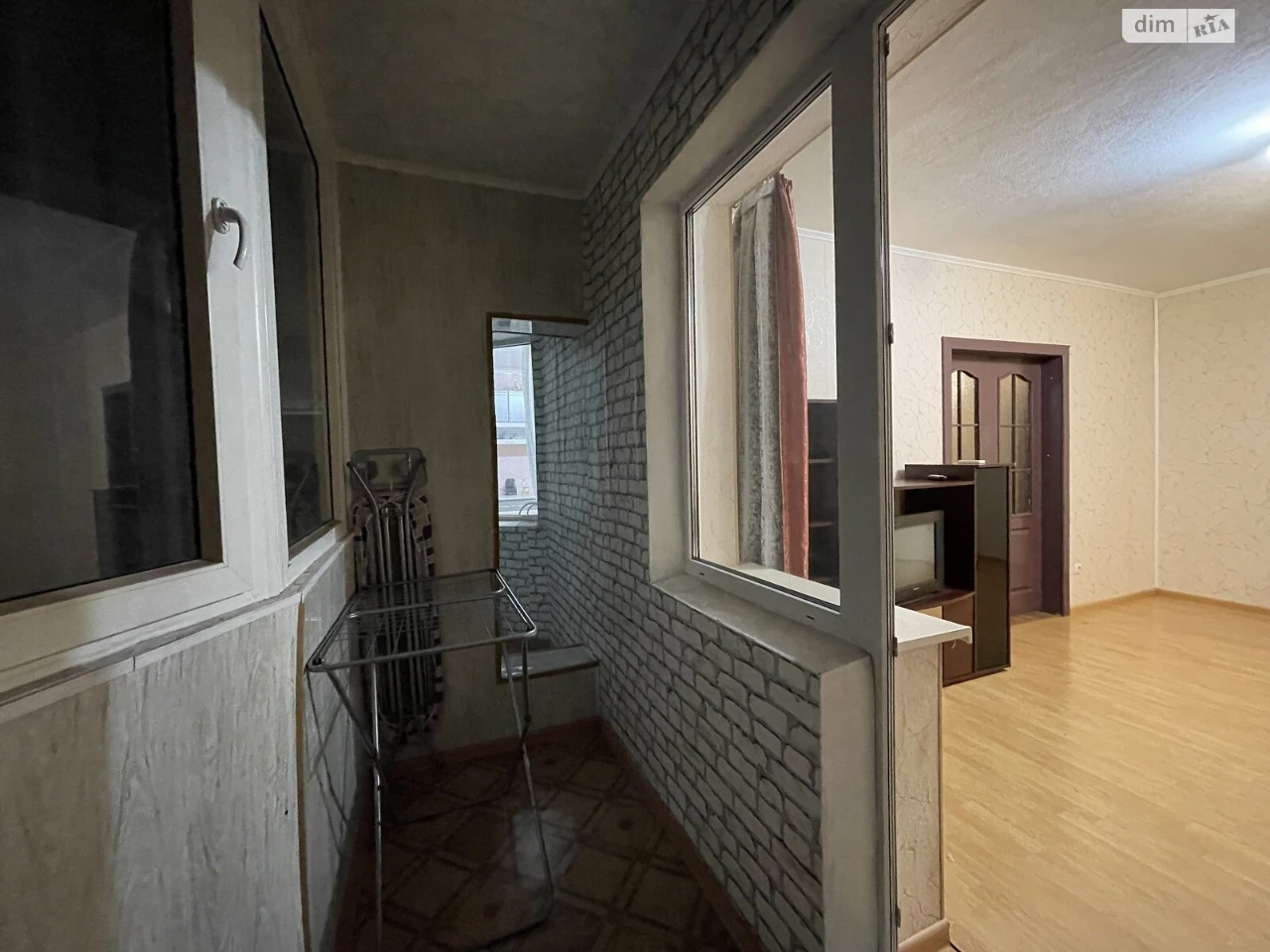 Long-Term Rental Apartment Left Bank