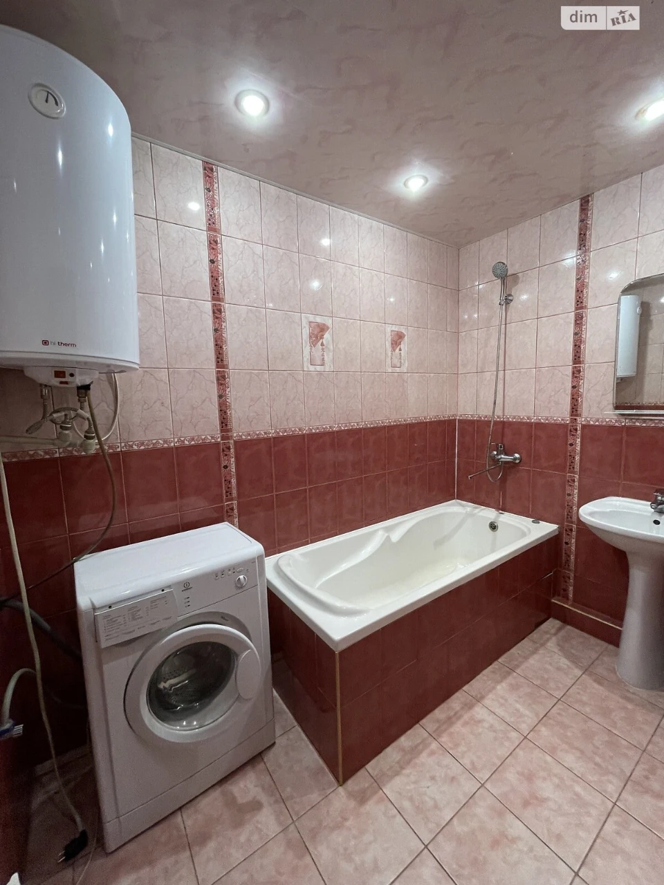 Long-Term Rental Apartment Left Bank