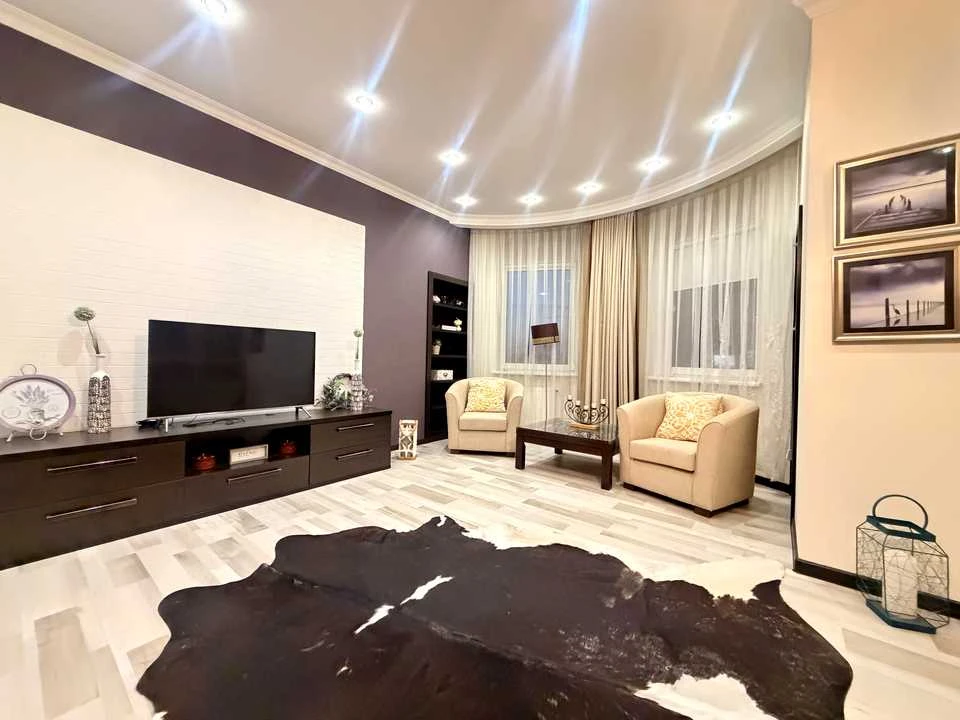 Apartment. Odesa, French Boulevard.