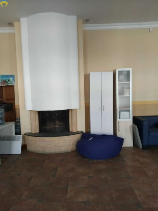 (4) Квартиру в трех уровнях 6 комнат на ул. Неженская / ул.
