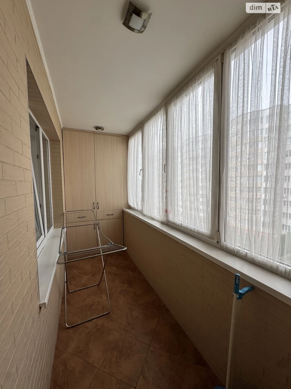 Long Term Rental Apartment, Exhibition District